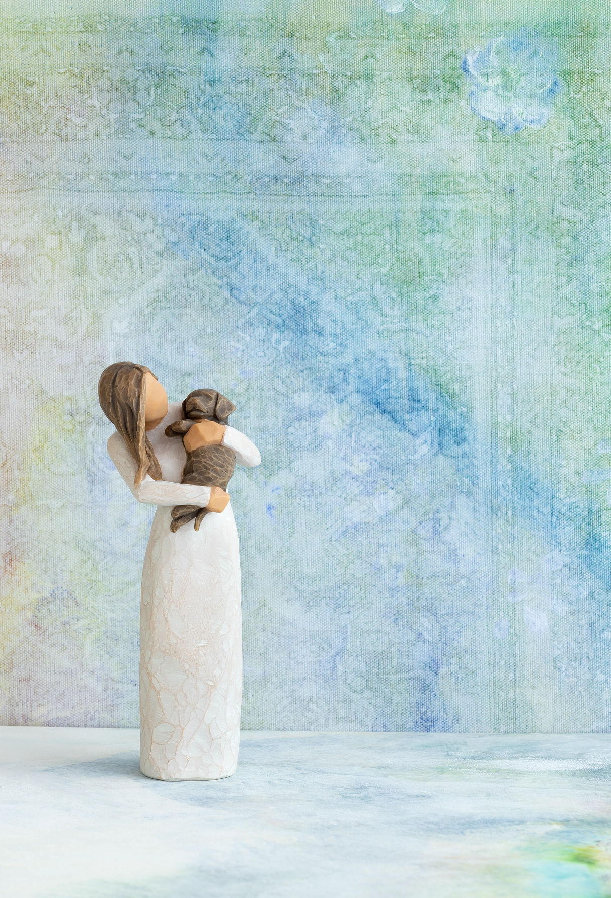 Willow Tree Adorable You Figurine (Dark Dog)