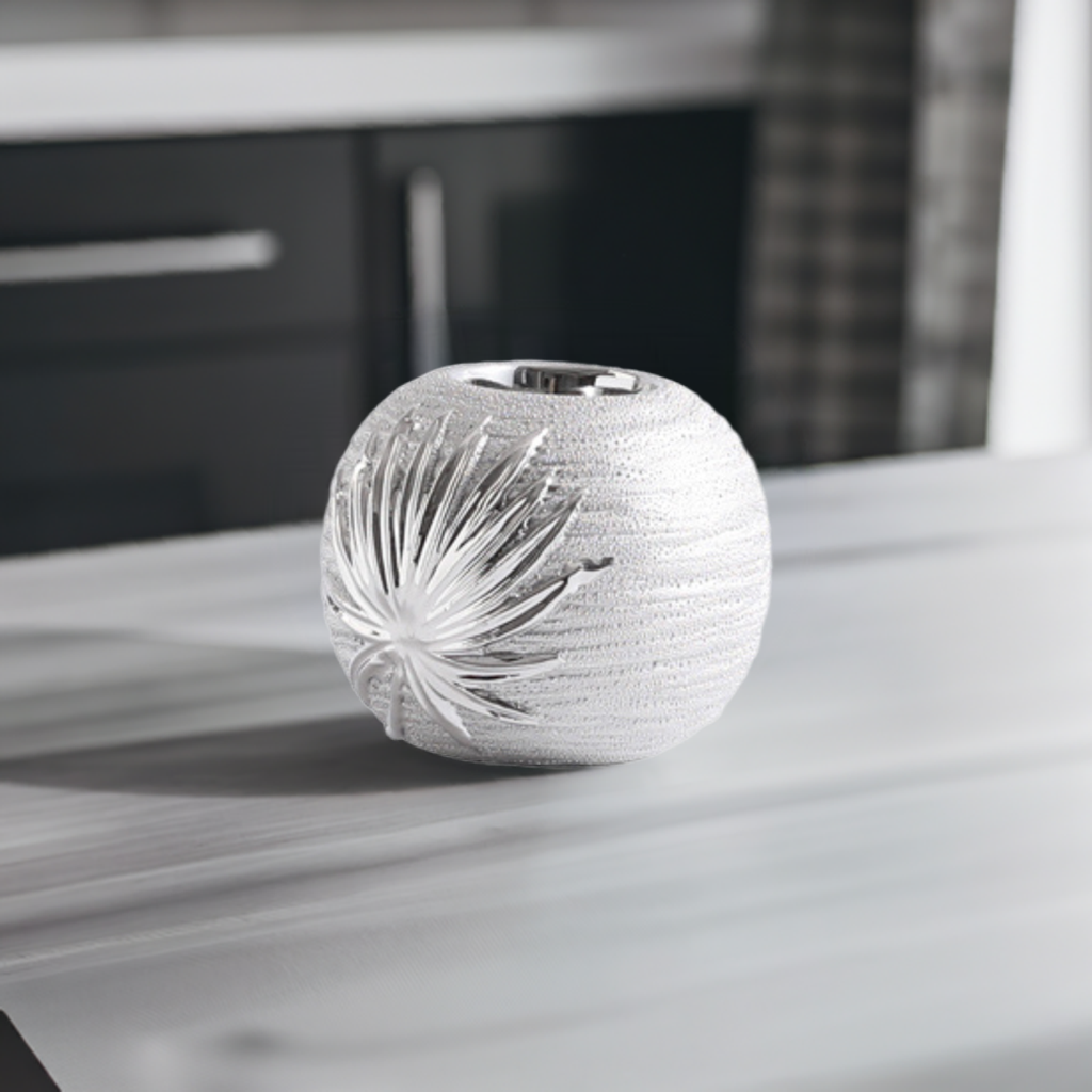 Modern Silver Tealight Candle Holder with Leaf Pattern