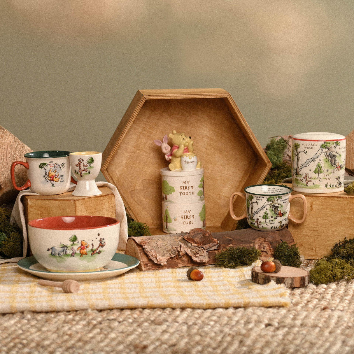 Disney Winnie The Pooh Tooth & Curl Trinket Box Set