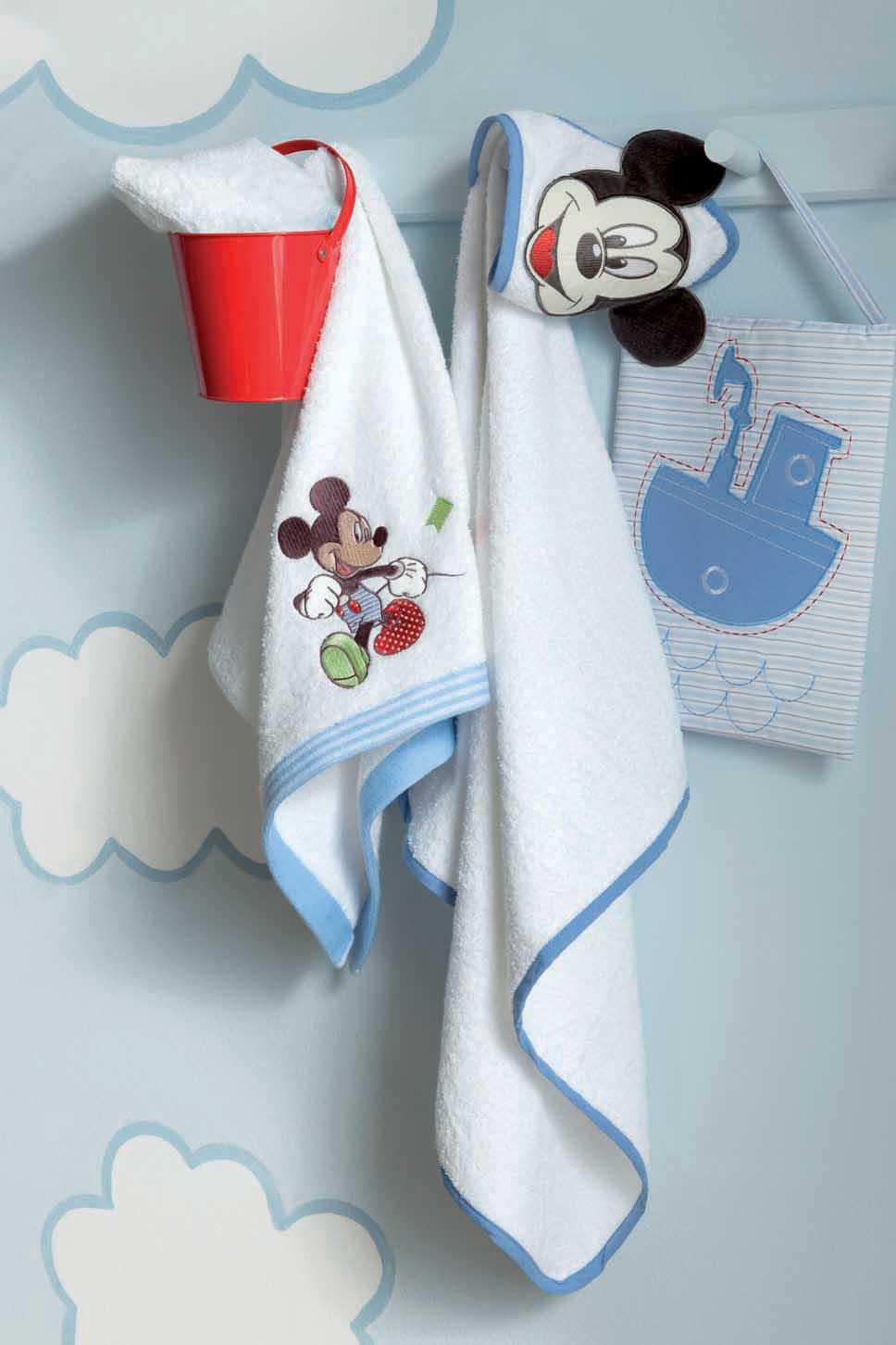 Disney Mickey Sailor Cuddle Towel Bath Robe 72cm x 72cm