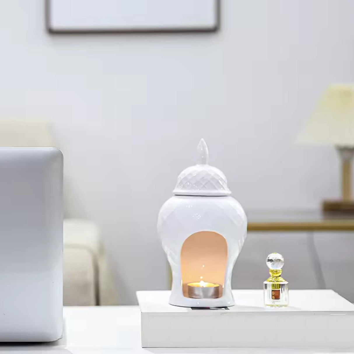 White Ceramic Ginger Jar Inspired WaxMelt/Oil Burner