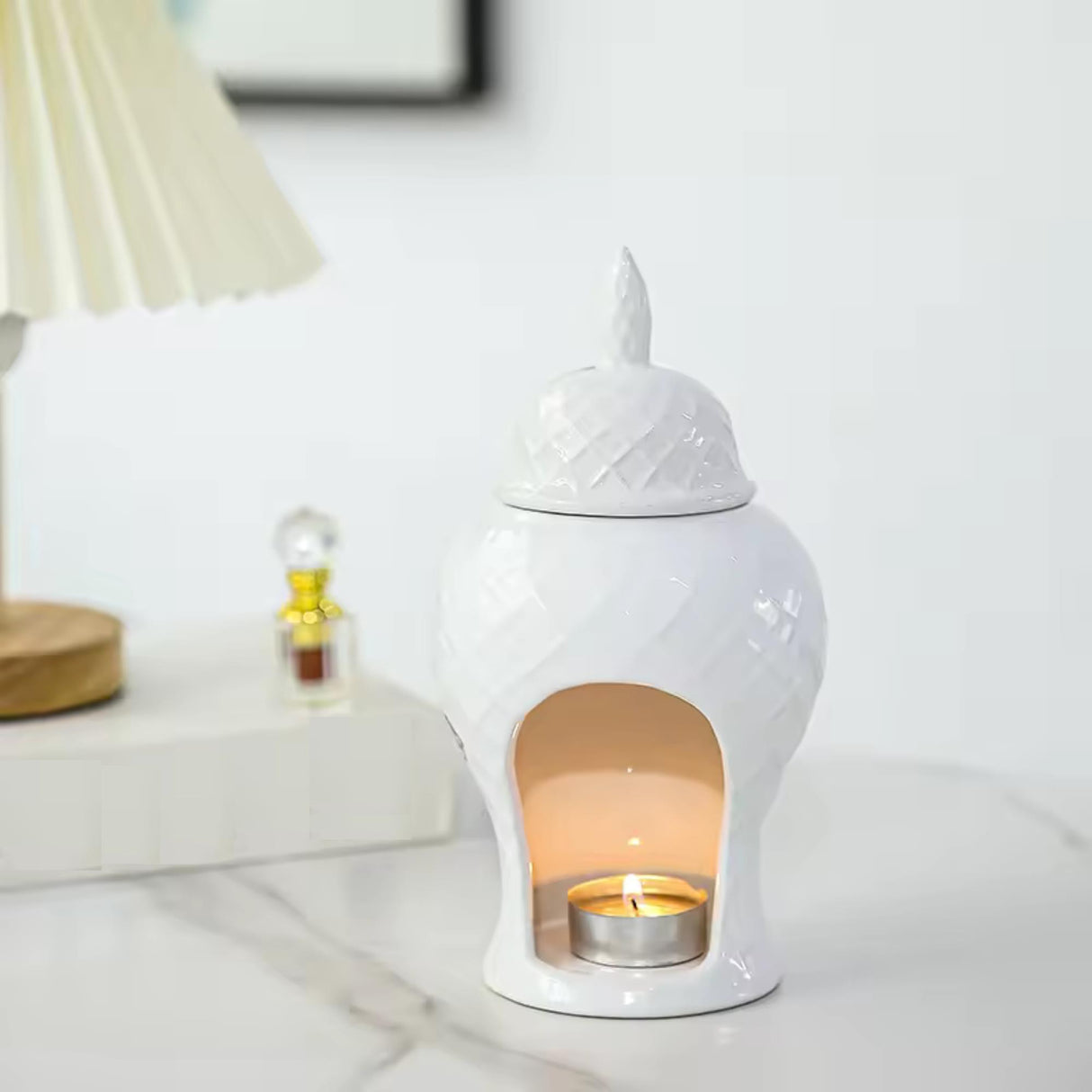 White Ceramic Ginger Jar Inspired WaxMelt/Oil Burner