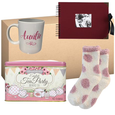 Auntie Infinity Heart Cosy Tea Party Gift Set Box
