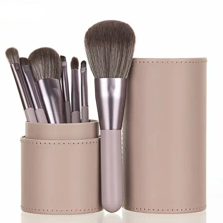 7 Piece Travel Make Up Brush Set in Cylinder Case - Various Colours