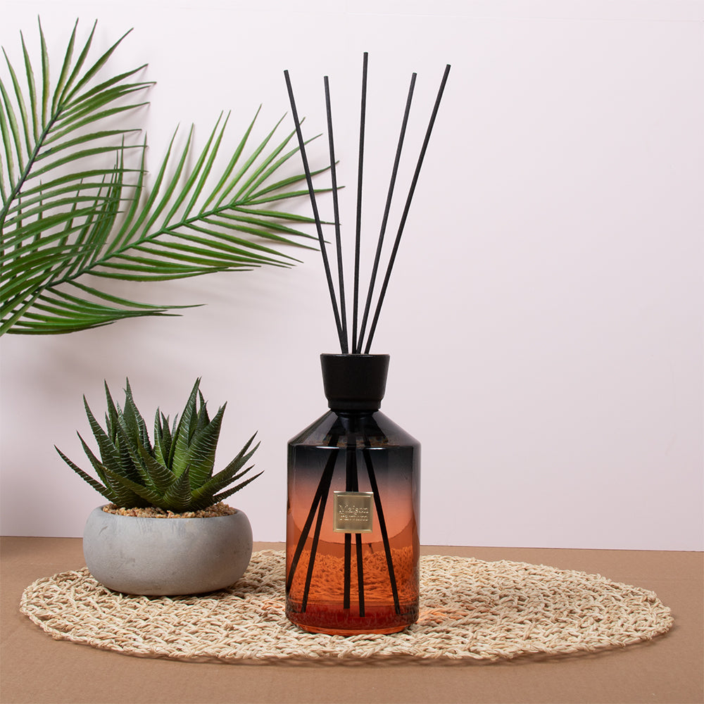 Maison Parfum Dubai Hotel Reed Diffuser 500ml - Saffron & Cedar