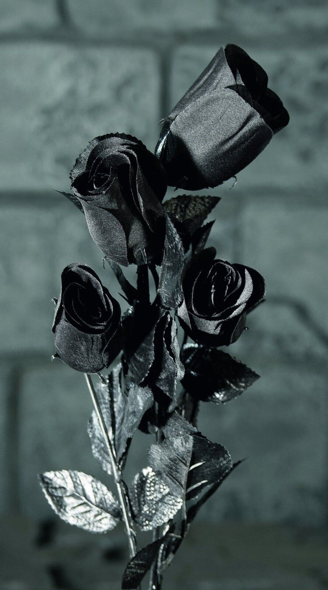 Four Black Roses Halloween Gothic Decoration