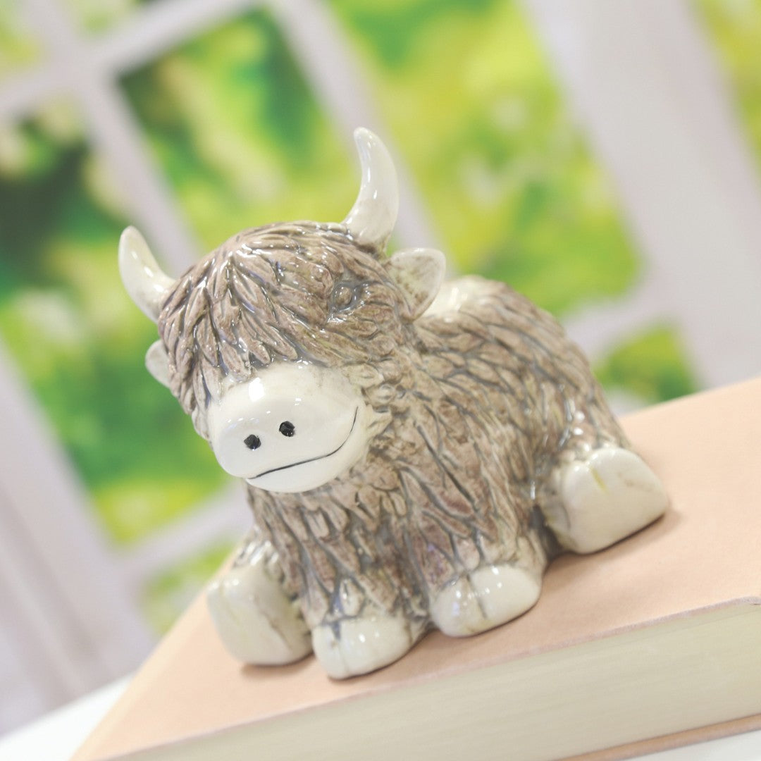 Aroma Wax Melt Burner - Highland Cow Sitting