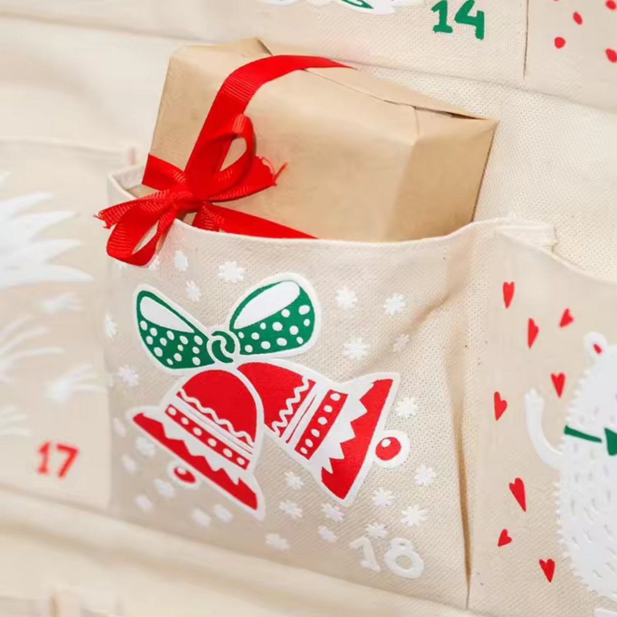 advent calendar pocket with gift