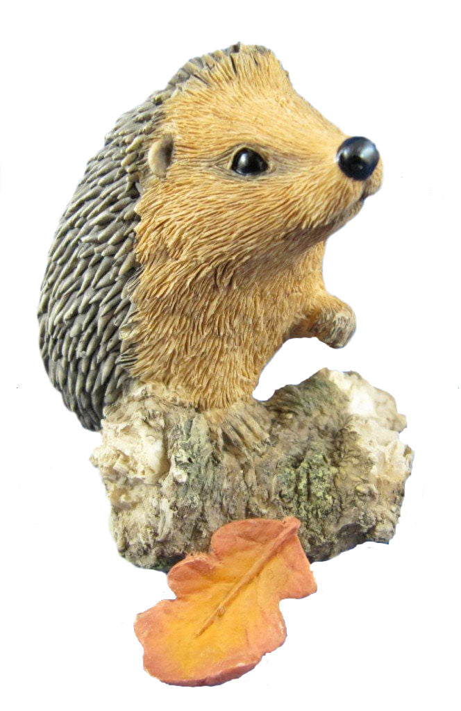 Country Artists Sherratt & Simpson Figurine - Hedgehog Climbing Log & Leaves