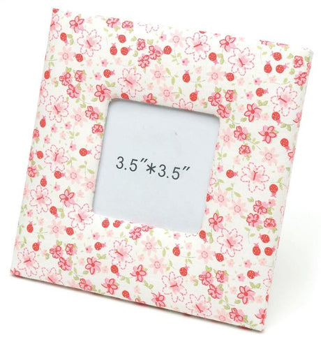 Red & White Floral Design Fabric Photo Frame