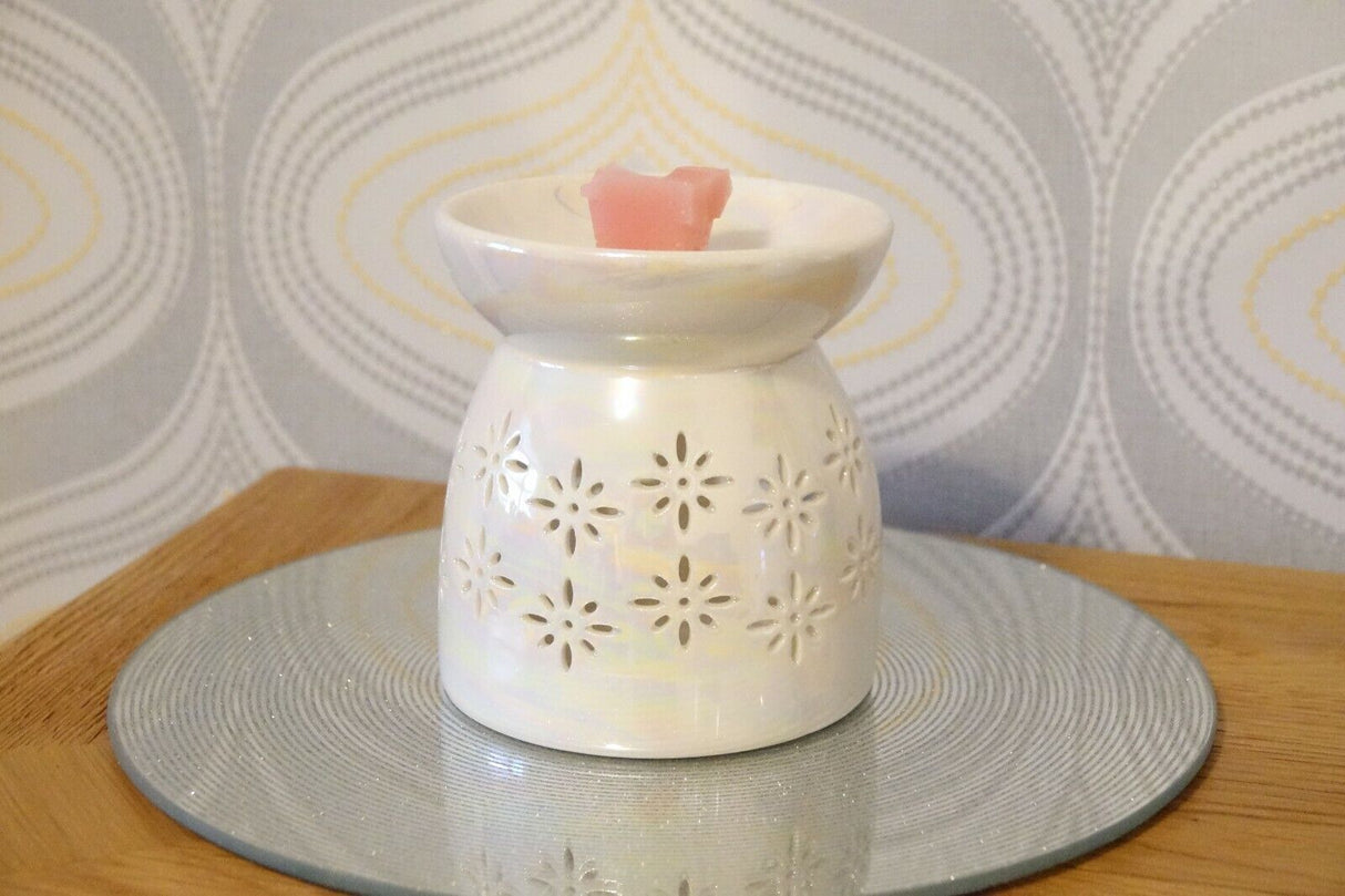 Floral design tealight wax melt burner