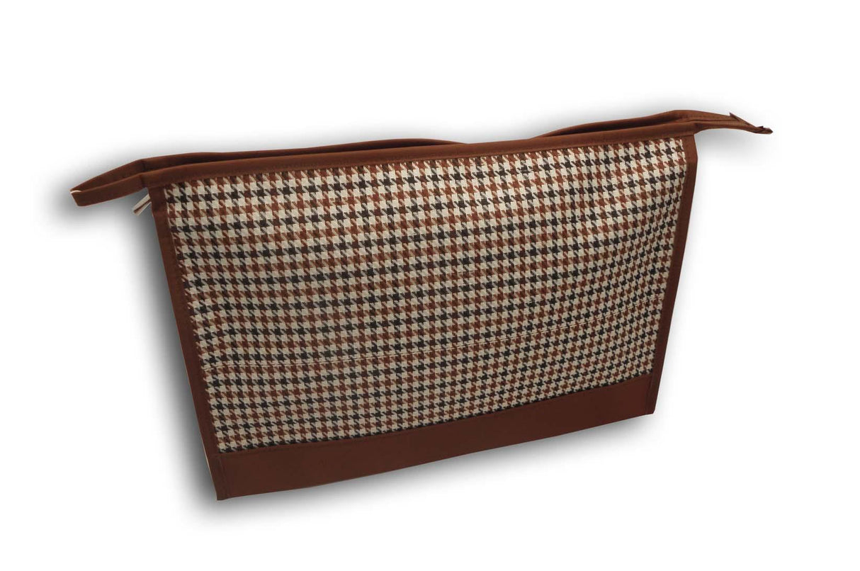 Wash Bag Single Zipped - Brown & White Dogtooth