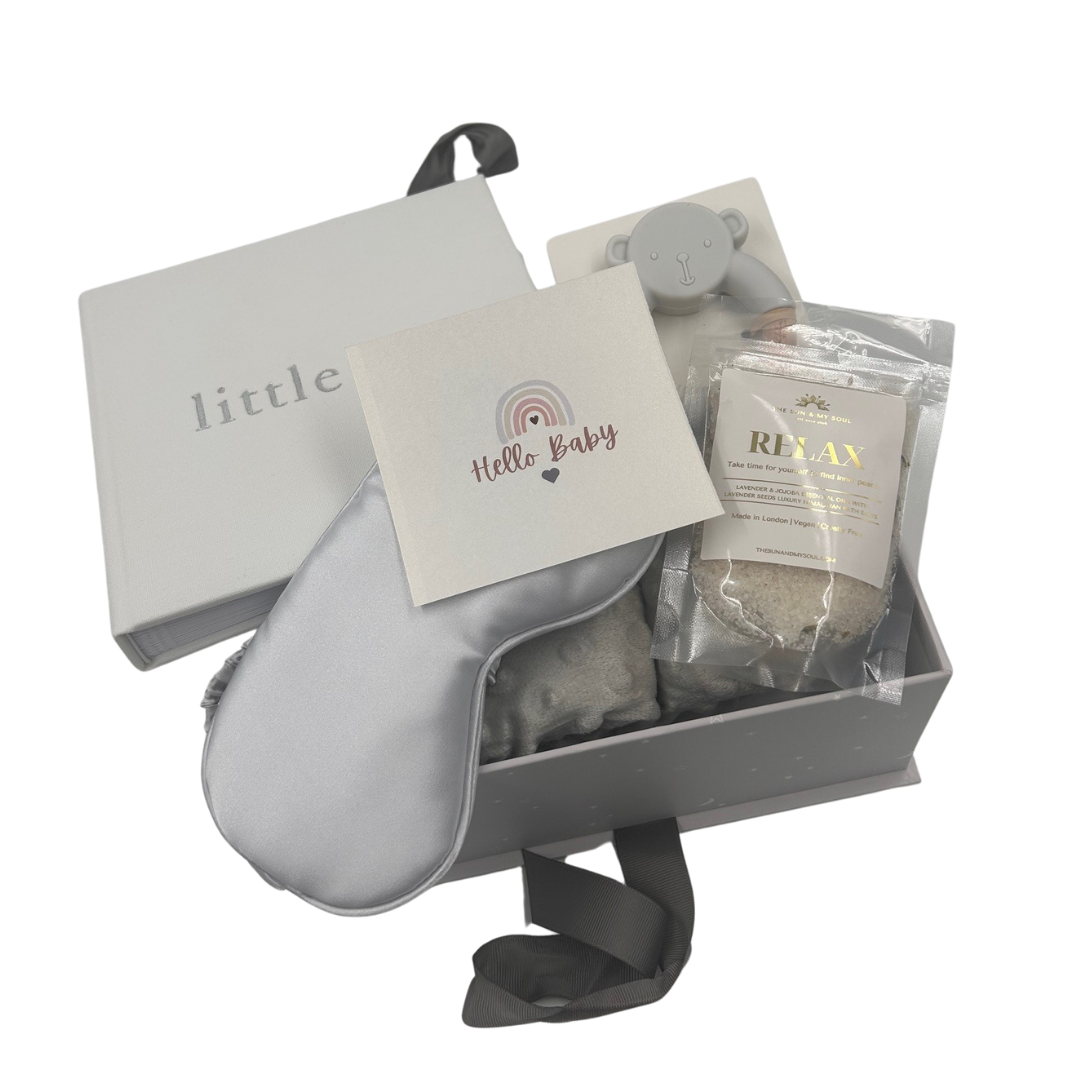 New Baby Relax Treat Gift Box - Blanket Relax Mum & Baby Blanket Set