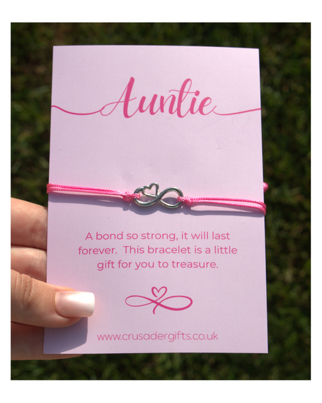 Woodside Home Living - Auntie Keepsake Letterbox Pink Bracelet 