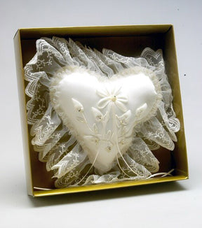 Ivory Rosebud Heart Ring Pillow 