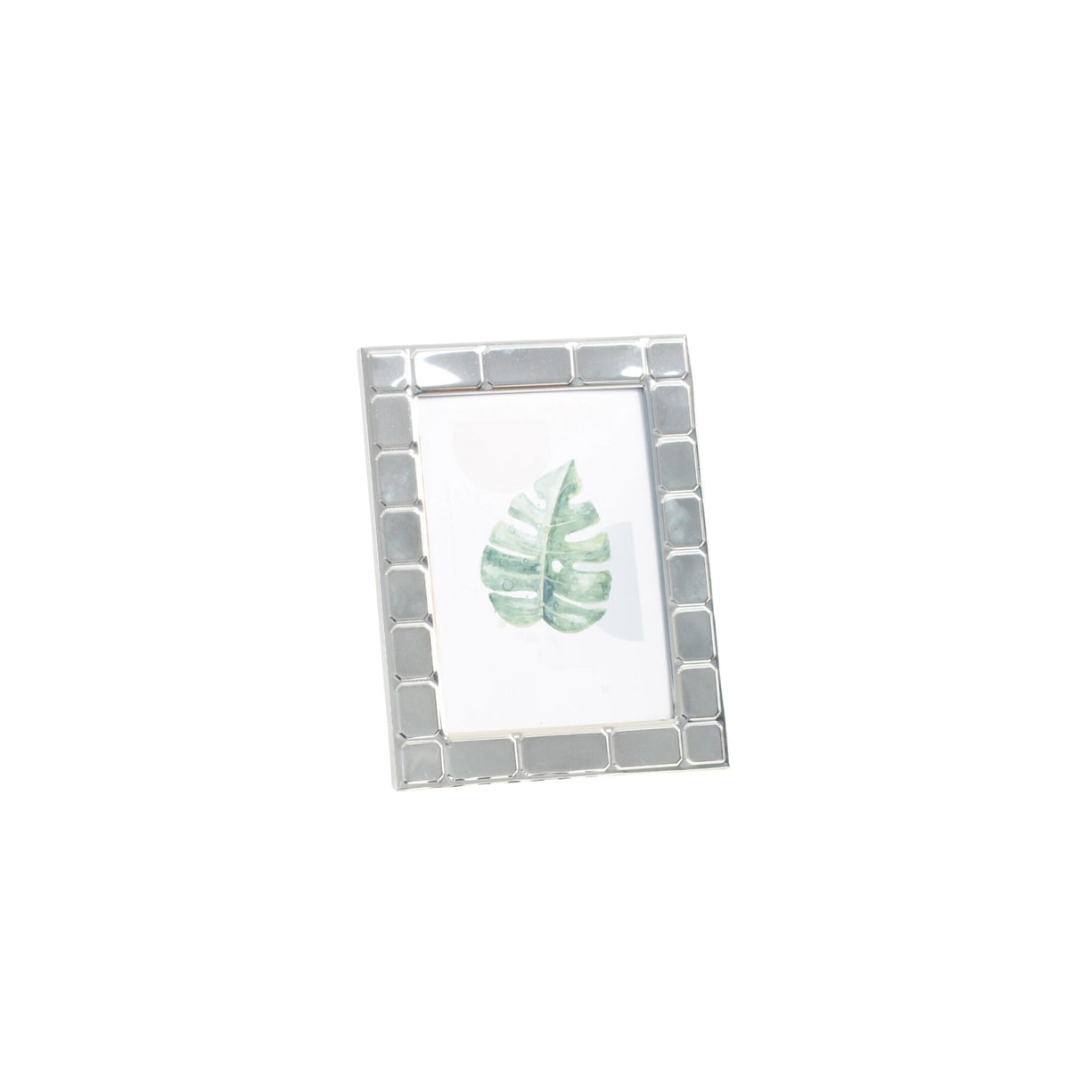 Woodside Home Living Rectangular Edged Silver Photo Frame - Various Sizes